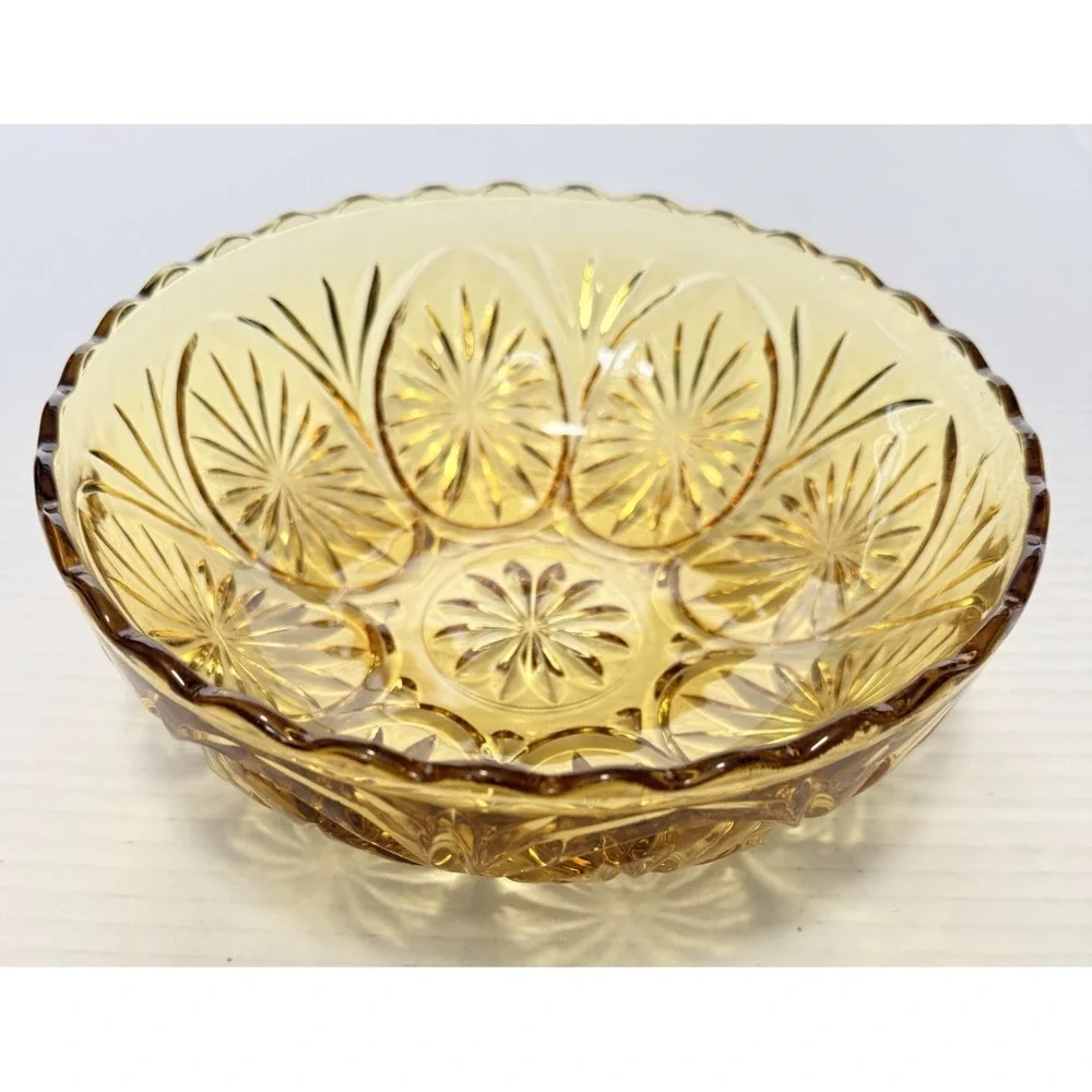 ANCHOR HOCKING Vintage Medallion Honey Gold‎ Amber Egg Pattern Bowl Candy Dish